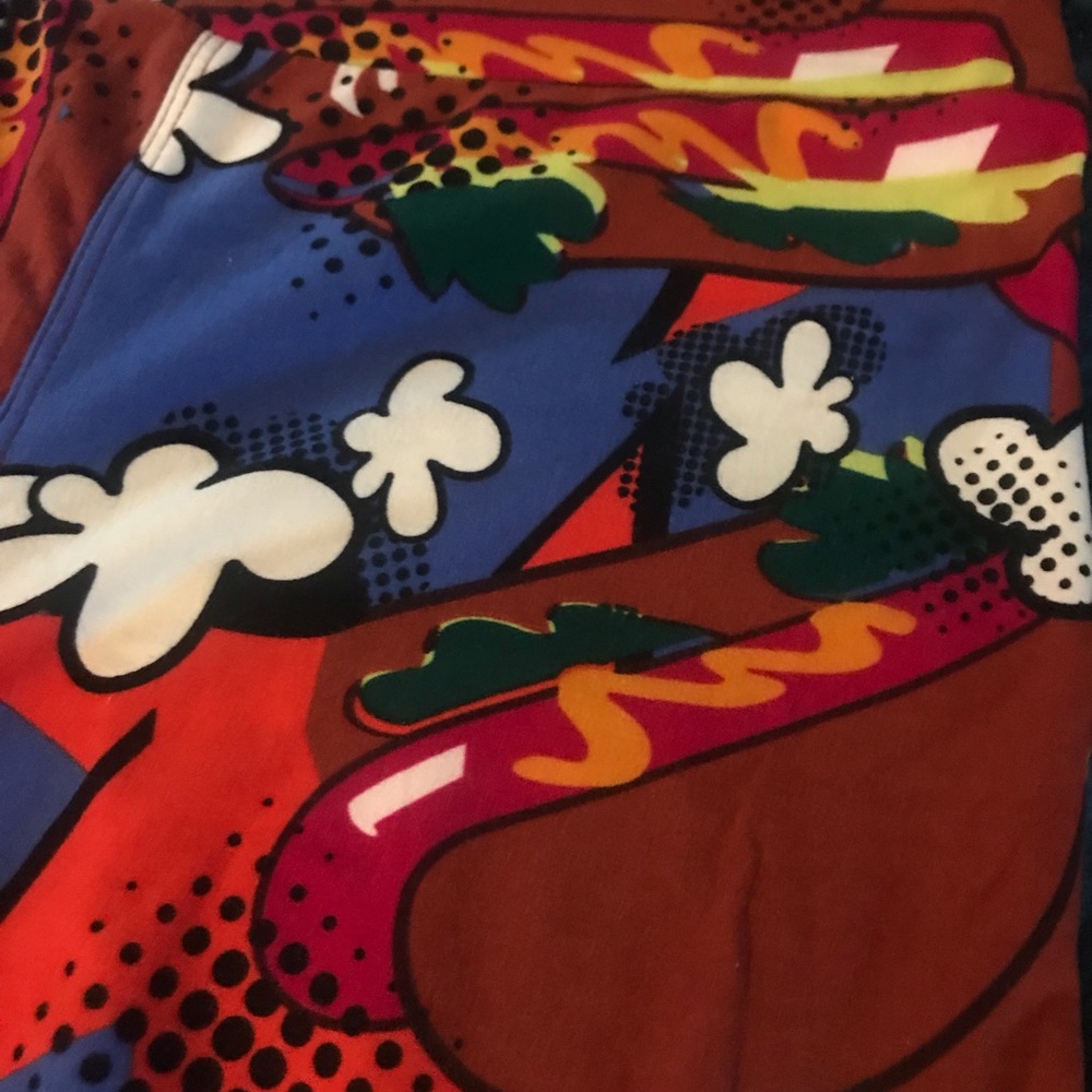 Lularoe OS- Hot dogs/popcorn!